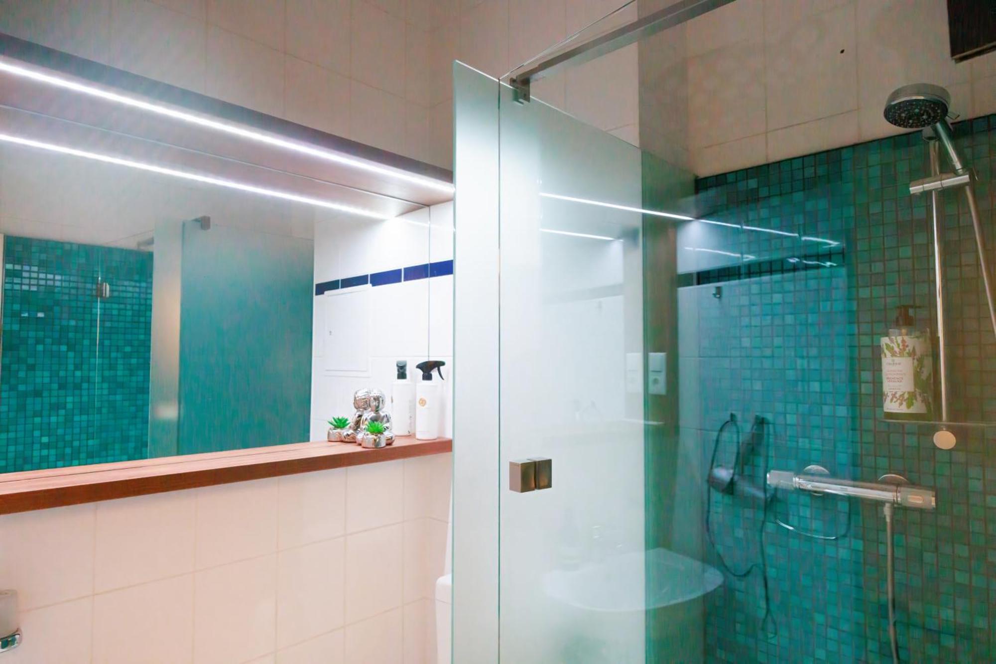 Komfortables Appartement Zentral Gelegen Erfurt Luaran gambar