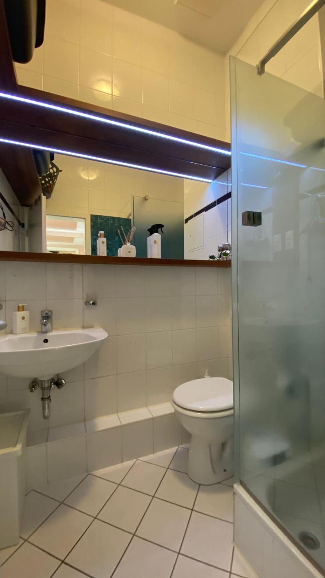 Komfortables Appartement Zentral Gelegen Erfurt Luaran gambar